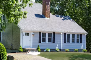 28 Seminole Dr, Yarmouth, MA 02675 - Photo 1