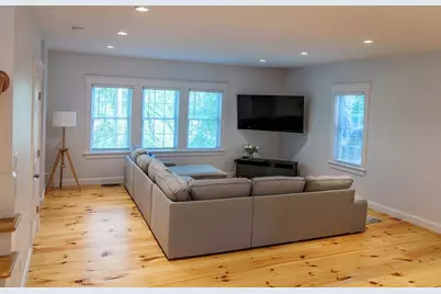 28 Seminole Dr, Yarmouth, MA 02675 - Photo 9