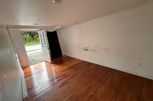 20 Bridge, Amherst, MA 01002 - Photo 7