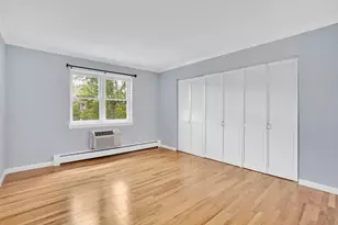 272 Regency Park Dr, Agawam, MA 01001 - Photo 17