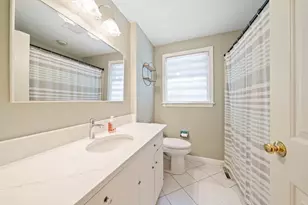 24 Pontiac Rd, Walpole, MA 02081 - Photo 27