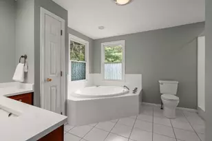 17 Leonard St, Lakeville, MA 02347 - Photo 17