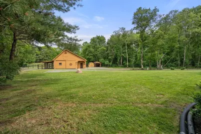 17 Leonard St, Lakeville, MA 02347 - Photo 31