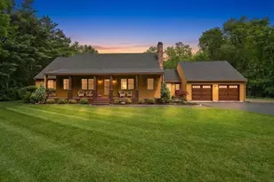 17 Leonard St, Lakeville, MA 02347 - Photo 1