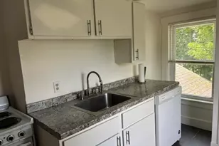 5 Wade Ave, Woburn, MA 01801 - Photo 5