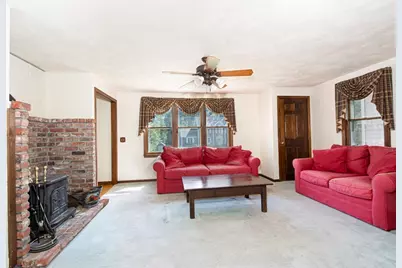 12 Ridge Rd, Shrewsbury, MA 01545 - Photo 3