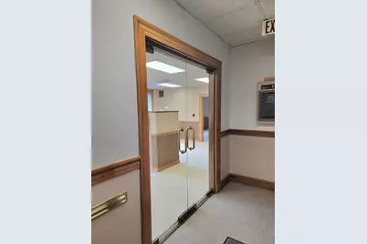 1372 Hancock St, 401, 402,403, Quincy, MA 02169 - Photo 3