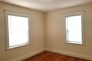 11 Grossman St, Quincy, MA 02169 - Photo 5