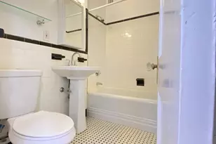 96 Naples Rd, Brookline, MA 02446 - Photo 9