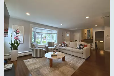 7 Sevland Rd, Newton, MA 02459 - Photo 3