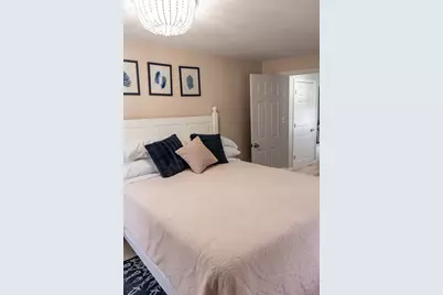 17 Hearthstone Ter, Chicopee, MA 01020 - Photo 17