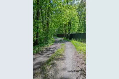 586 Turnpike St, Stoughton, MA 02072 - Photo 23