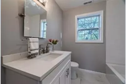 350 South Rd #2, Bedford, MA 01730 - Photo 17