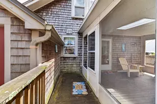 34 Bridge St, Fairhaven, MA 02719 - Photo 33