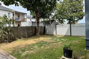 38 Hawthorn Ave, Winthrop, MA 02152 - Photo 9