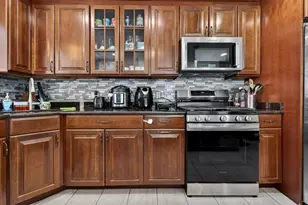 17 Estes, Everett, MA 02149 - Photo 11