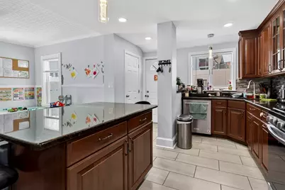 17 Estes, Everett, MA 02149 - Photo 15