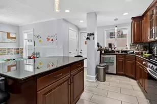 17 Estes, Everett, MA 02149 - Photo 15