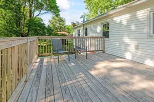 76 Robillard St, Gardner, MA 01440 - Photo 27