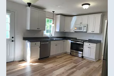 2 Fountain St #A, Milford, MA 01757 - Photo 7
