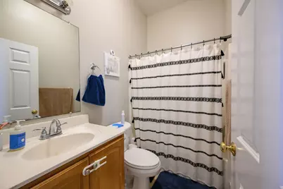 82 & 84 Railroad St., Abington, MA 02351 - Photo 27