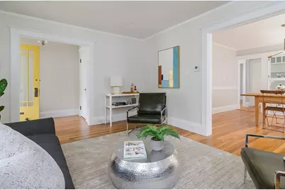 32 Newport St #1, Arlington, MA 02476 - Photo 3