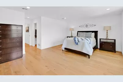6 Iroquois Dr, Southwick, MA 01077 - Photo 17