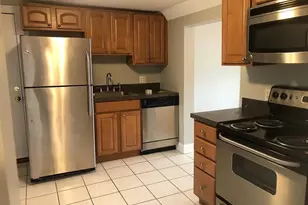6R Salem St, Woburn, MA 01801 - Photo 3