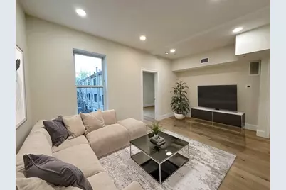 12 Arnold Circle #6, Cambridge, MA 02139 - Photo 3