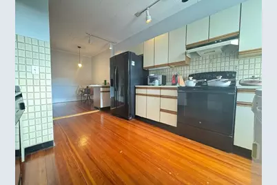 8 Euston St #5, Brookline, MA 02446 - Photo 5