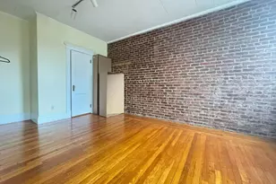 8 Euston St, Brookline, MA 02446 - Photo 3
