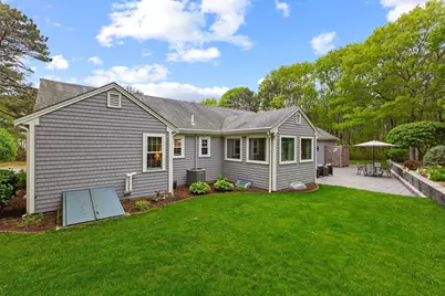 90 Beacon Street, Yarmouth, MA 02664 - Photo 9