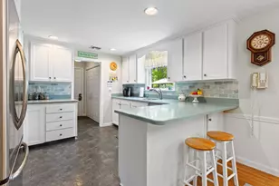 90 Beacon St, Yarmouth, MA 02664 - Photo 23