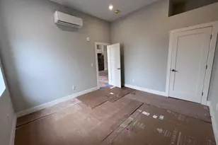 403 Division St, Fall River, MA 02721 - Photo 5