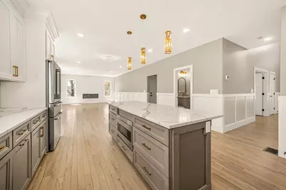 10 Falcon Dr, Shrewsbury, MA 01545 - Photo 5