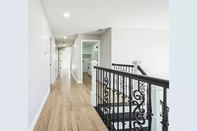 10 Falcon Dr, Shrewsbury, MA 01545 - Photo 17