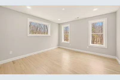 10 Falcon Dr, Shrewsbury, MA 01545 - Photo 33