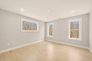 10 Falcon Dr, Shrewsbury, MA 01545 - Photo 33