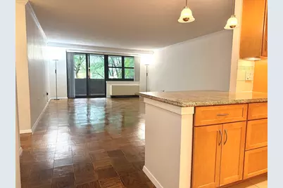 9 Hawthorne Place #2J, Boston, MA 02114 - Photo 3