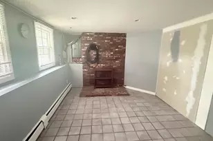 297 Elm St, Somerset, MA 02726 - Photo 15