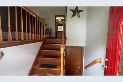 297 Elm St, Somerset, MA 02726 - Photo 7