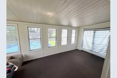 297 Elm St, Somerset, MA 02726 - Photo 7