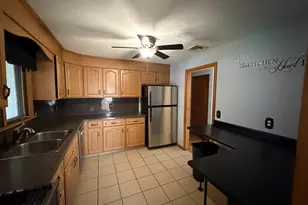 297 Elm St, Somerset, MA 02726 - Photo 9