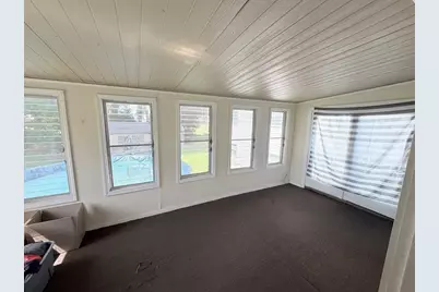 297 Elm St, Somerset, MA 02726 - Photo 7