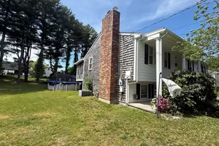 297 Elm St, Somerset, MA 02726 - Photo 3