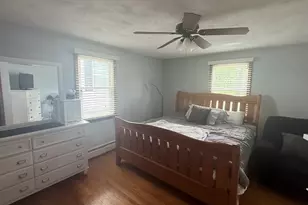 297 Elm St, Somerset, MA 02726 - Photo 17