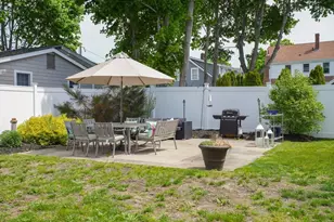 16 Dartmouth St, Barnstable, MA 02601 - Photo 21