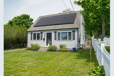16 Dartmouth St, Barnstable, MA 02601 - Photo 1