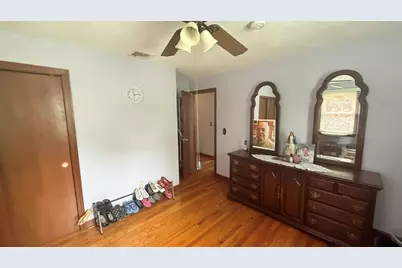 297 Elm St, Somerset, MA 02726 - Photo 15