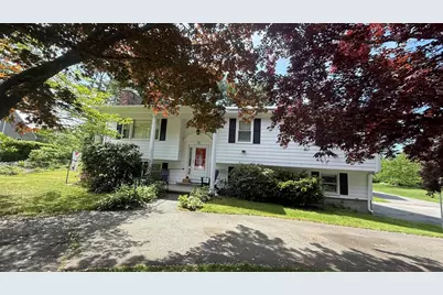 297 Elm St, Somerset, MA 02726 - Photo 1